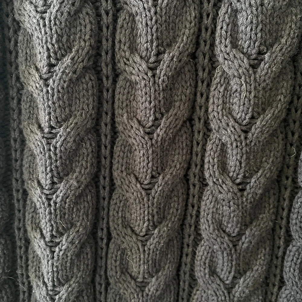 A New Day Women's Sleeveless Cable-Knit Sweater.‎ Size L Black NWT - Picture 3 of 7